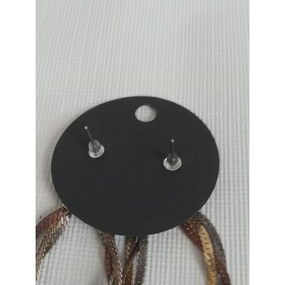 Gold Silver and Bronze Toned Interlocked Metal Herringbone Chain Drop Earrings - Picture 7 of 9